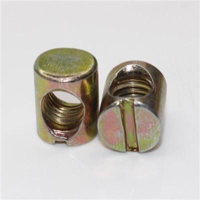 Bútor Kereszt dübelcsavar M6 X 70mm